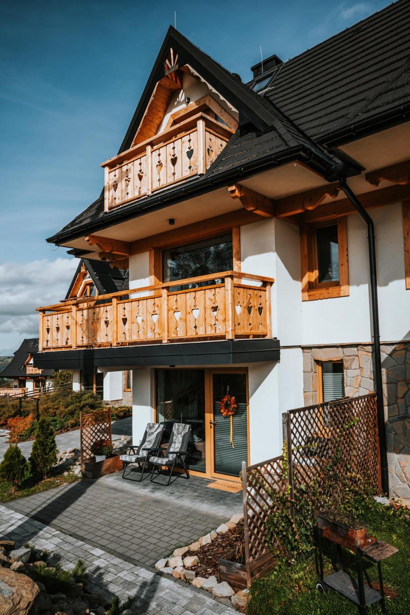 Chalet Mountain Base - Dom Hrabiego
